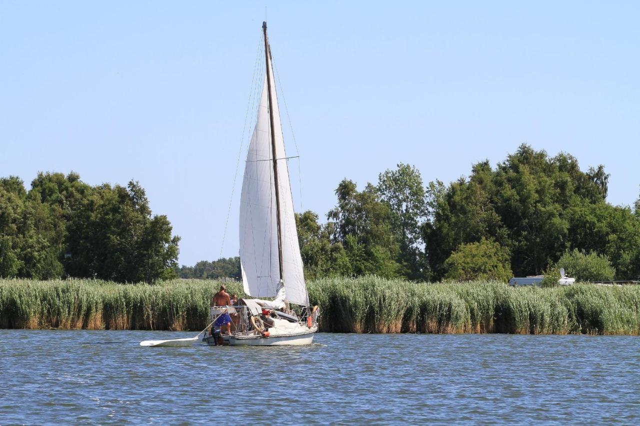 Mit Meerblick Und Balkon, Gratis Nutzung Vom Ahoi Erlebnisbad Und Sauna In Sellin - Meeresblick Fewo 35 Goehren  Exteriör bild